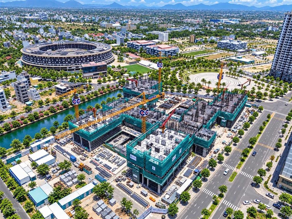 Sập hầm lô view kênh ngay chân tòa fpt plaza 4 giá trị kinh doanh cao