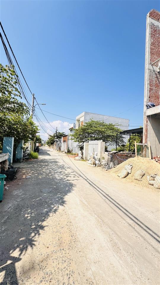 Hàng hiếm diện tích lớn 339m2 khu vực biển tân trà giá chỉ 21tr/m²