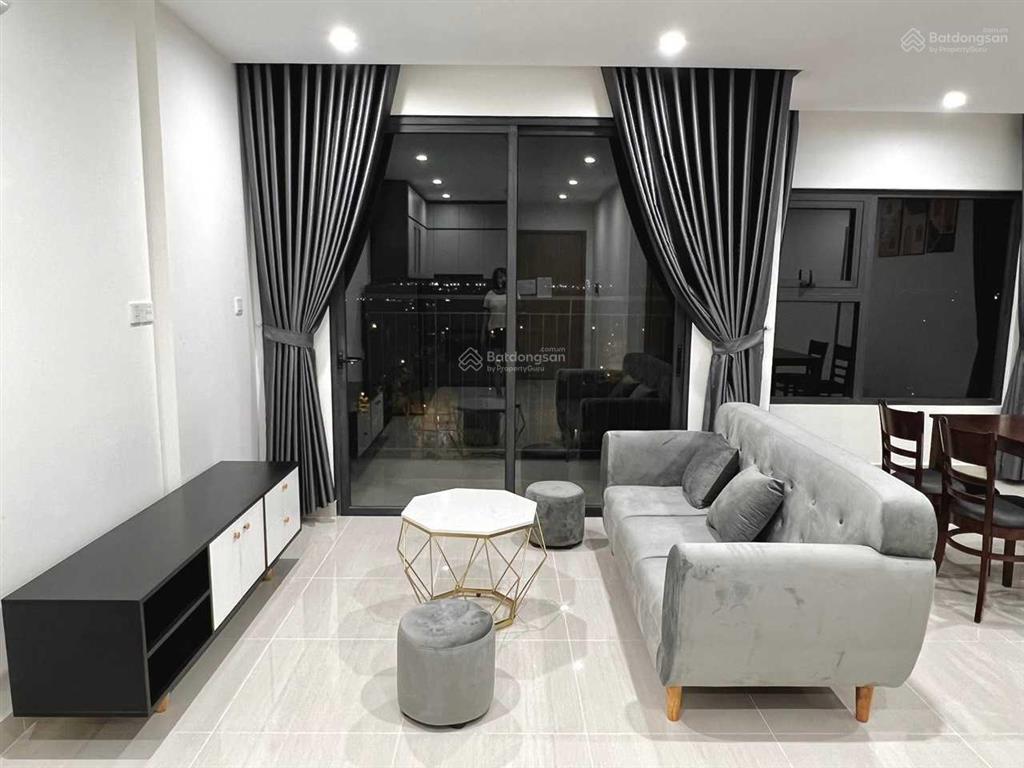 Bán gấp căn hộ vinhomes grand park quận 9. đã có sổ hồng