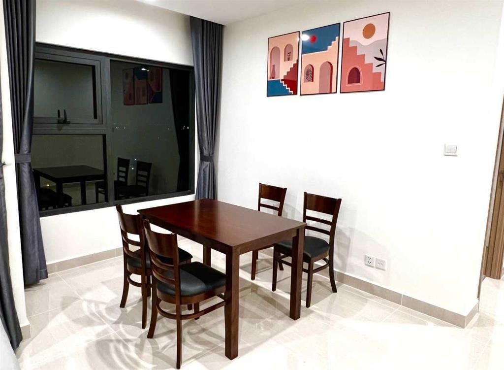 Bán gấp căn hộ vinhomes grand park quận 9. đã có sổ hồng