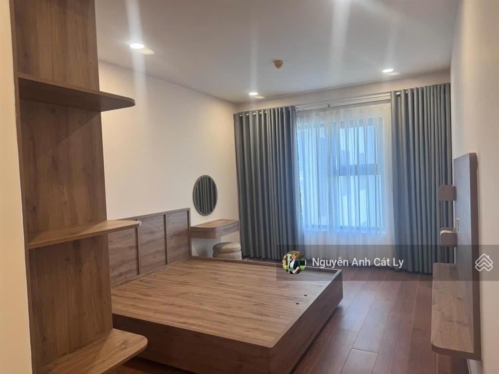 Bán nhanh căn 2pn vung tau centre point, view biển   0983 076 ***