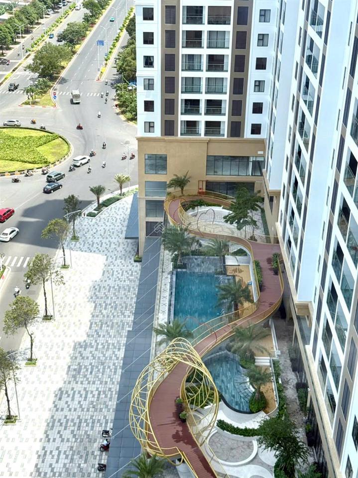 Bán nhanh căn 2pn vung tau centre point, view biển   0983 076 ***