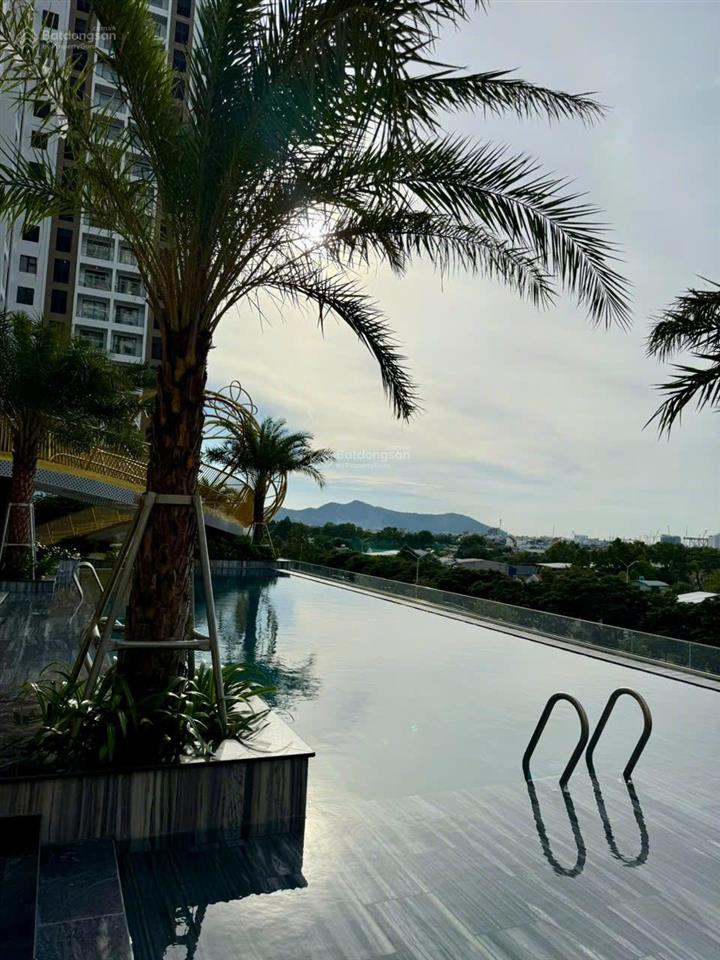 Cho thuê căn hộ 2pn, dt 87m2 vung tau centre point, nội thất đẹp, view hồ bơi   0983 076 ***.
