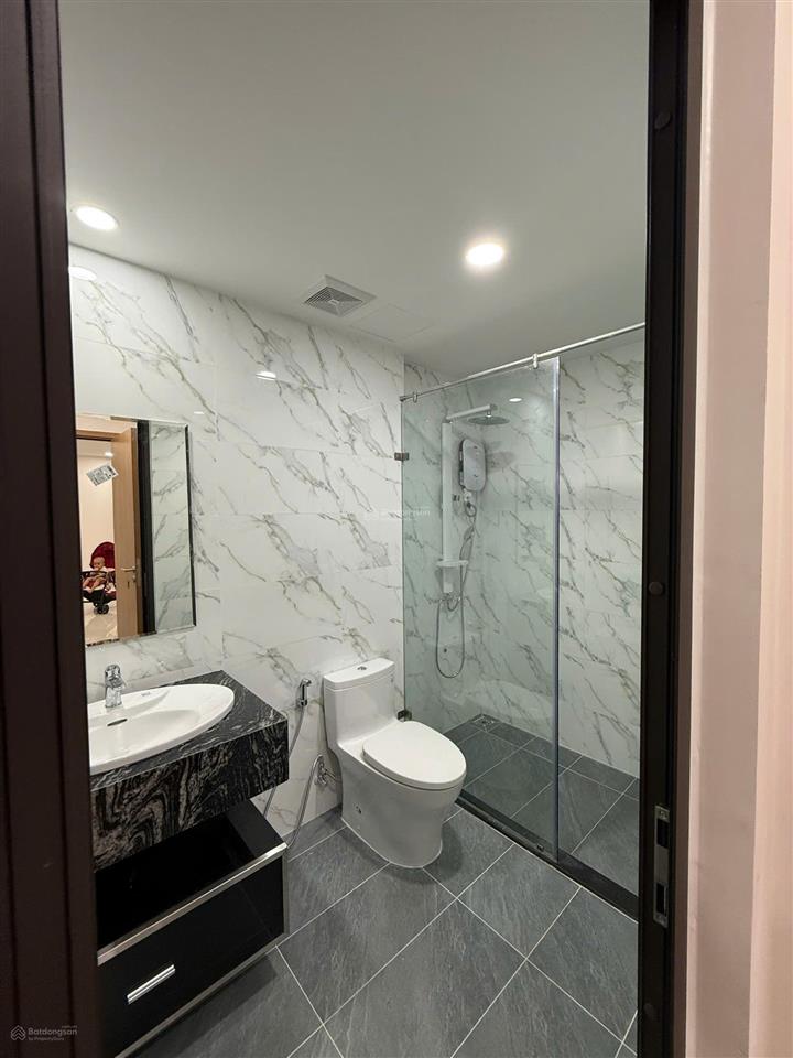 Cho thuê căn hộ 2pn, dt 87m2 vung tau centre point, nội thất đẹp, view hồ bơi   0983 076 ***.