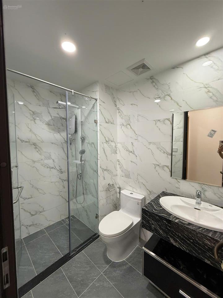 Cho thuê căn hộ 2pn, dt 87m2 vung tau centre point, nội thất đẹp, view hồ bơi   0983 076 ***.
