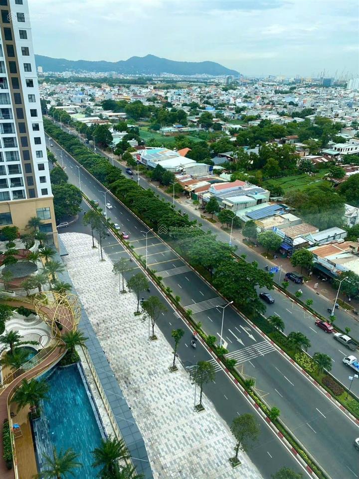 Cho thuê căn hộ 2pn, dt 87m2 vung tau centre point, nội thất đẹp, view hồ bơi   0983 076 ***.