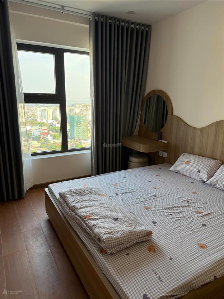 Cho thuê căn hộ 2pn, dt 87m2 vung tau centre point, nội thất đẹp, view hồ bơi   0983 076 ***.