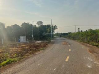 Vườn mít 209m2 sẵng 80m2 tc. 2mt trước sau. ngay cổng sau kcn 950tr