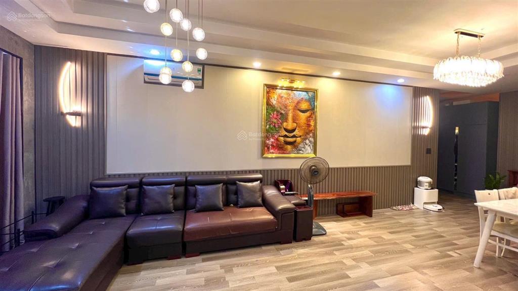 Bán gấp căn hộ melody cách bãi sau 500m 99m2 2pn
