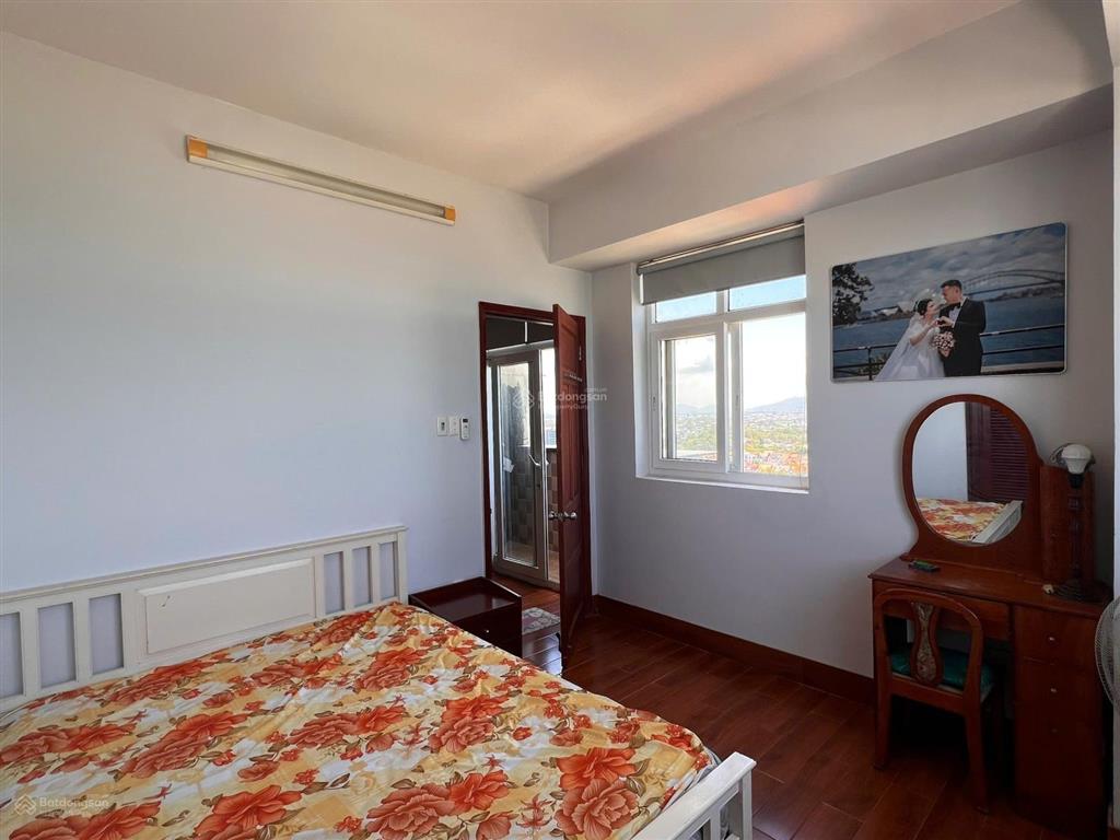 Bán căn hộ biển thùy vân, view biển, cạnh tháp tam thắng, đã có sổ hồng lâu dài