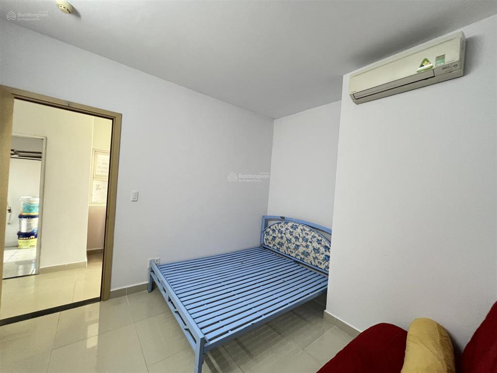 Cho thuê căn hộ quận tân phú ở liền 2 phòng ngủ 83m2 có nội thất