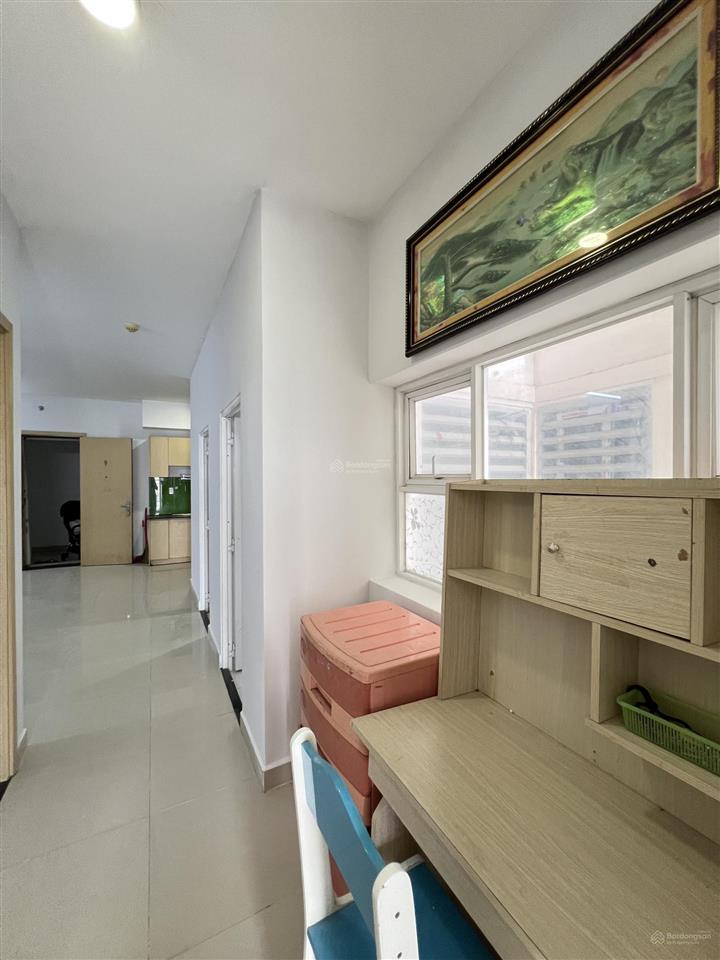 Cho thuê căn hộ quận tân phú ở liền 2 phòng ngủ 83m2 có nội thất