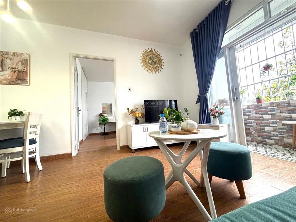 Cho thuê căn hộ seaview chí linh, 01 phòng ngủ 1 wc nội thất, giá 5 triệu/tháng  0933 689 ***