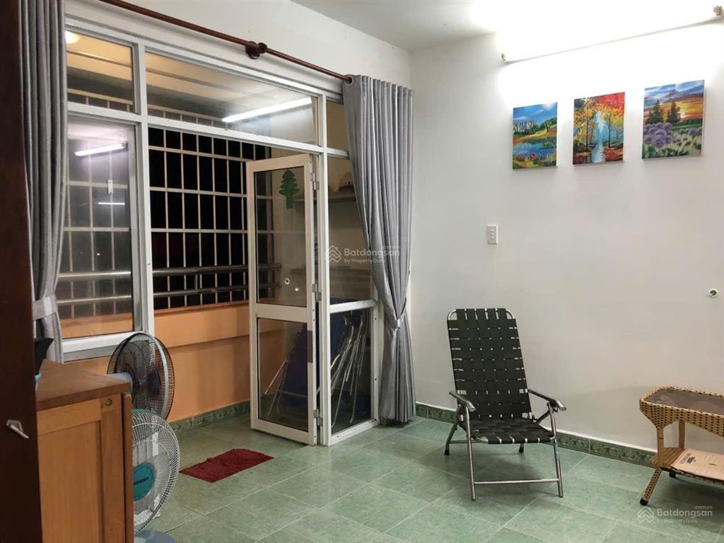 Cho thuê căn hộ seaview 1 phòng ngủ 1 wc 1 phòng bếp, giá 5 triệu/tháng,  0933 689 ***