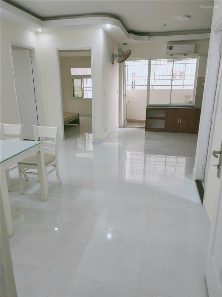 Bán căn hộ lakeside vt, dt 71m² 2 pn, 1 wc nội thất. giá 2 tỷ 220 tr  phương năm 0933 689 ***
