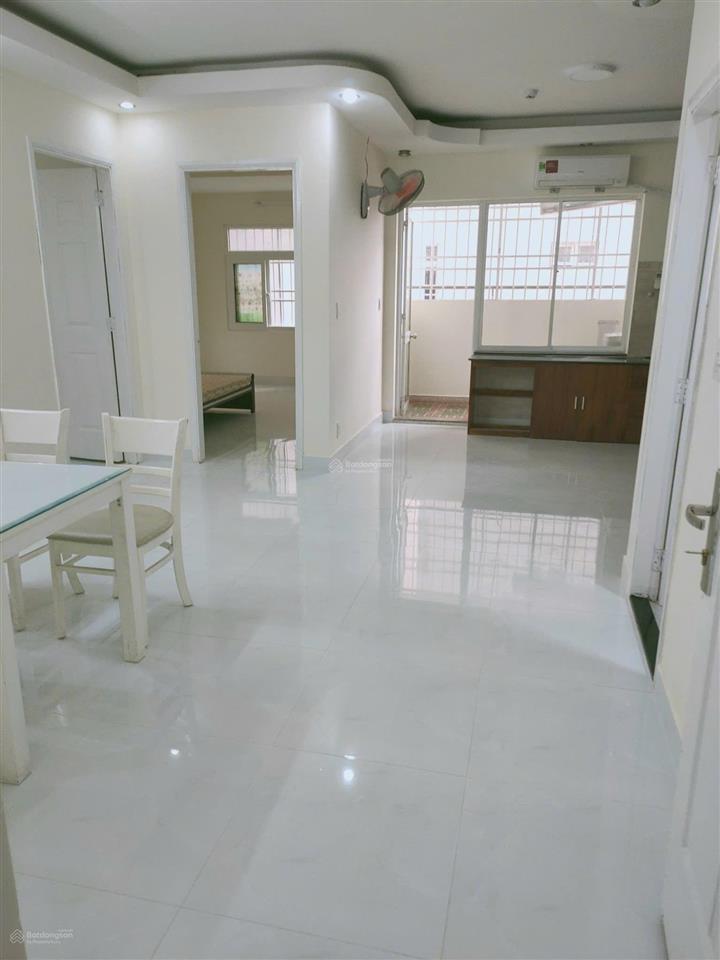 Bán căn hộ lakeside vt, dt 71m² 2 pn, 1 wc nội thất. giá 2 tỷ 220 tr  phương năm 0933 689 ***