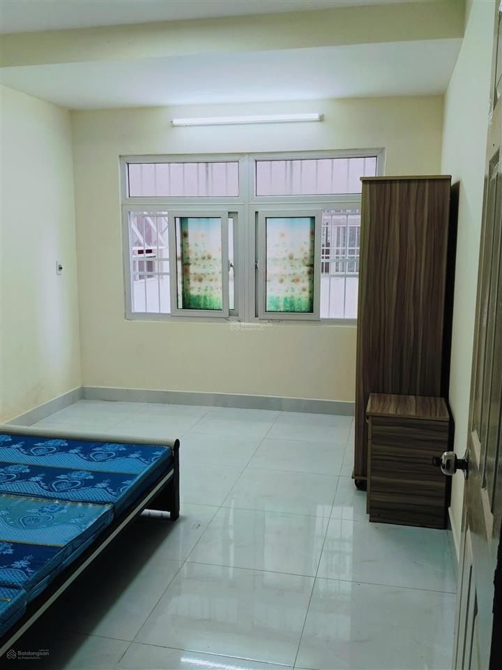 Bán căn hộ lakeside vt, dt 71m² 2 pn, 1 wc nội thất. giá 2 tỷ 220 tr  phương năm 0933 689 ***