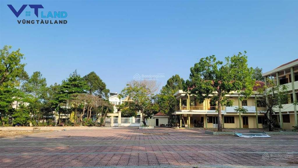 Chuyển nhượng hết cổ phần khu đất giáo dục của trường thcs chu văn an tại trung tâm bà rịa, tp hcm.