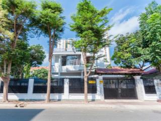 Villa đẳng cấp khu á châu  chỉ vài trăm mét ra bãi sau  khu sầm uất  giá đầu tư cực tốt