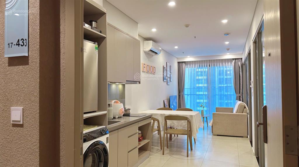 Bán gấp 2pn view biển 2,49 tỷ giá công chứng nhanh. 0944 333 *** mr bảo