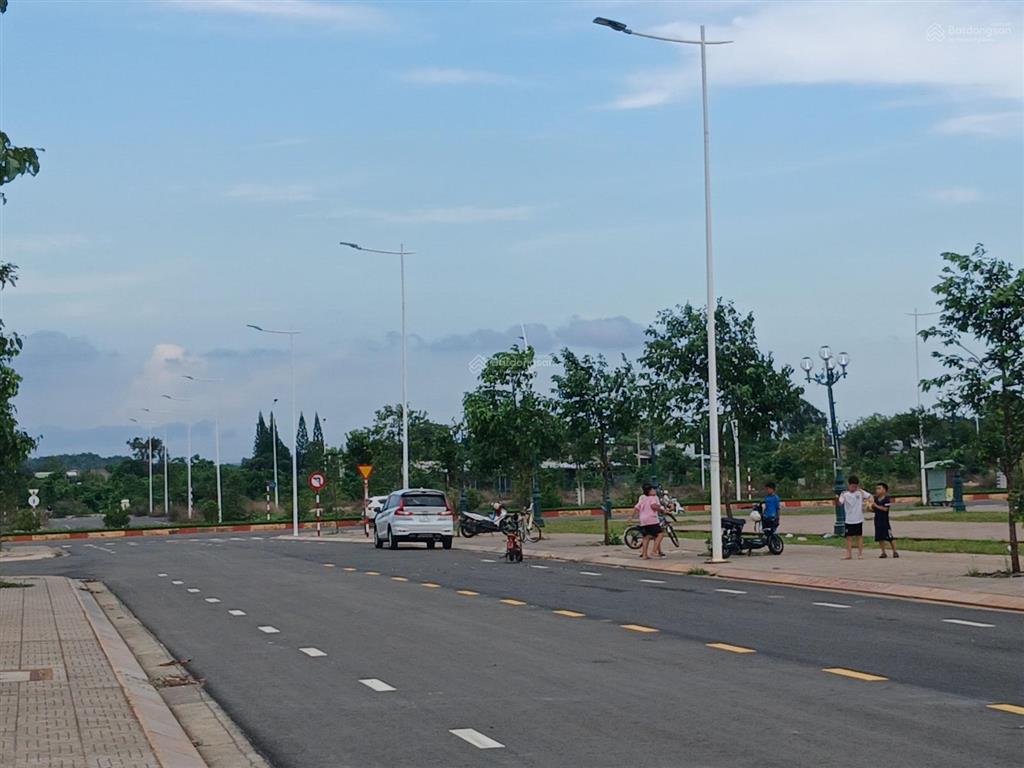 Cần bán lô tái định cư thị trấn ngãi giao
