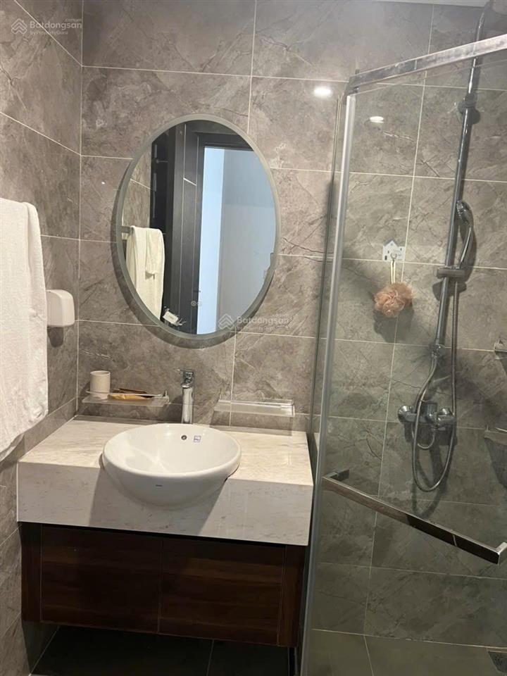 Bán căn góc hoa hậu ch09 hướng đông nam view vin ngắm pháo hoa 2pn2wc hoàng huy grand sở dầu