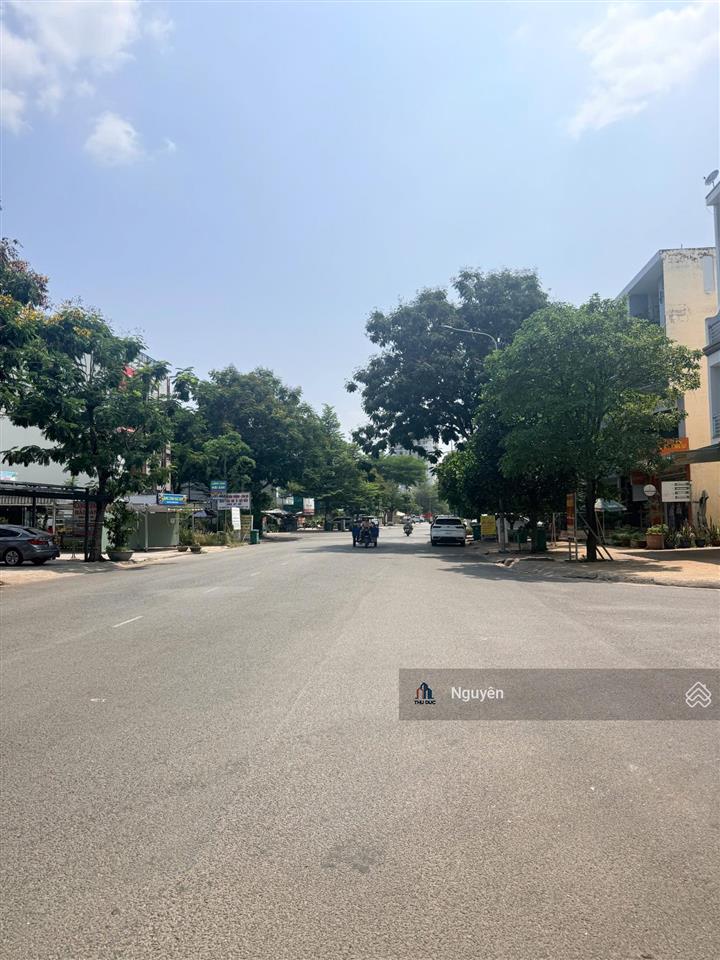 Rẻ nhất mt đường 30met mt huy cận thuộc kdc khang điền 6x26m 4 tầng sổ sách đầy đủ giá 20.49 tỷ