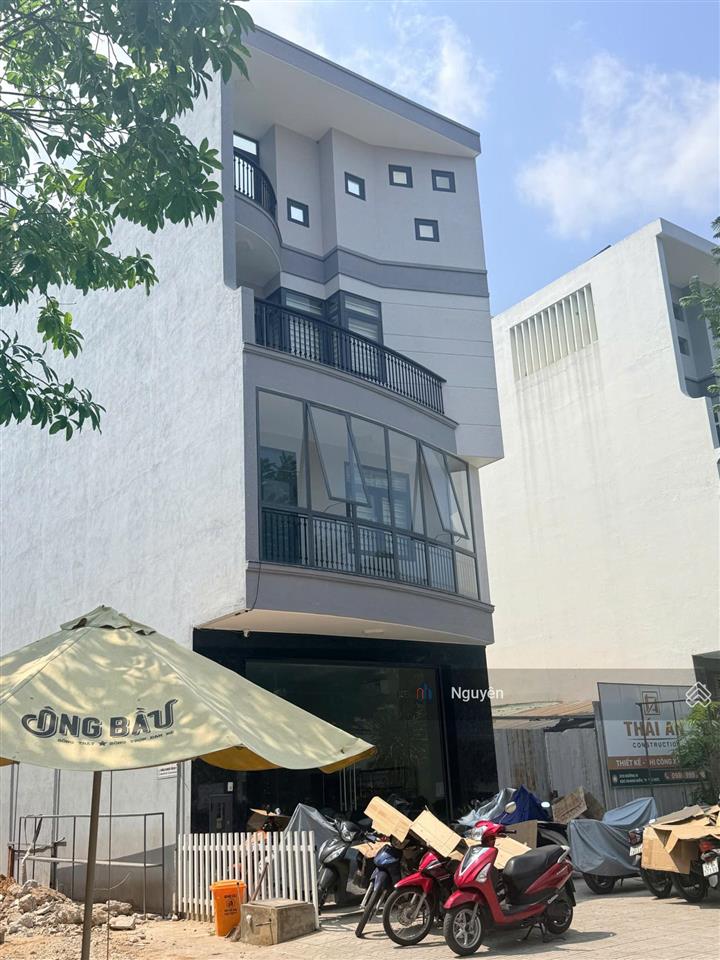 Rẻ nhất mt đường 30met mt huy cận thuộc kdc khang điền 6x26m 4 tầng sổ sách đầy đủ giá 20.49 tỷ