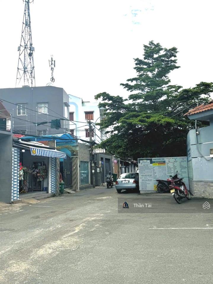 Bán 200m2 đất hẻm ô tô  phước long b  cách đỗ xuân hợp 400m. giá bán 13tỷ tl