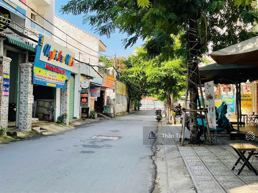 Bán 200m2 đất hẻm ô tô  phước long b  cách đỗ xuân hợp 400m. giá bán 13tỷ tl