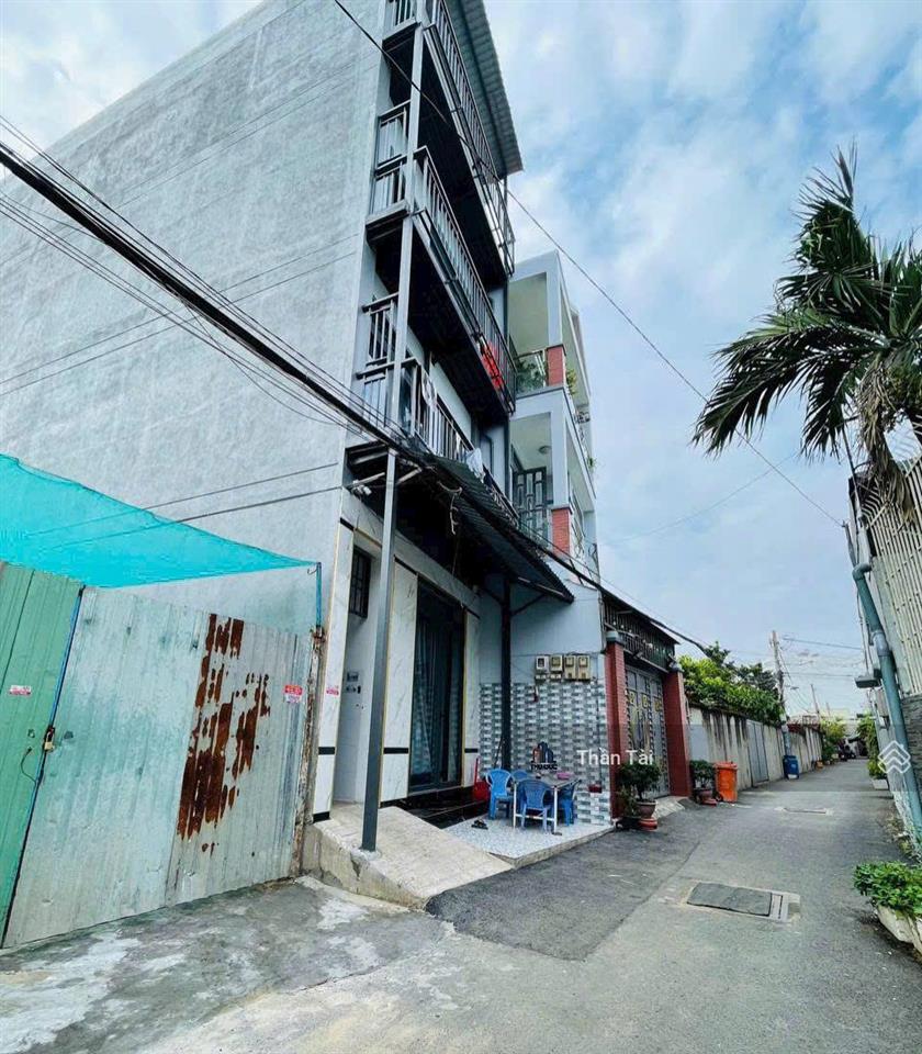 Giảm tiếp còn 8,8tỷ. bán gấp nhà c4 gần chợ đường 339  phước long b, q9