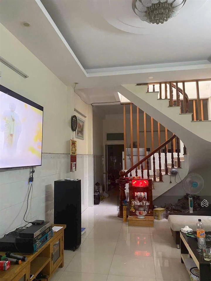 Nhà mặt tiền kinh doanh 2 lầu đường 339  đỗ xuân hợp  phước long