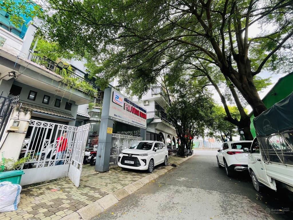 1 căn duy nhất 11,9tỷ. nhà 4 tầng kdc nam long kết nối đỗ xuân hợp 400m