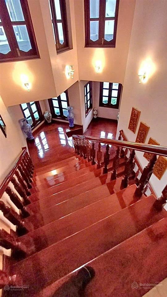 Biệt thự 1000m2 chỉ 79tr/m2. mặt tiền đường lớn gần chợ nam hoà  phước long