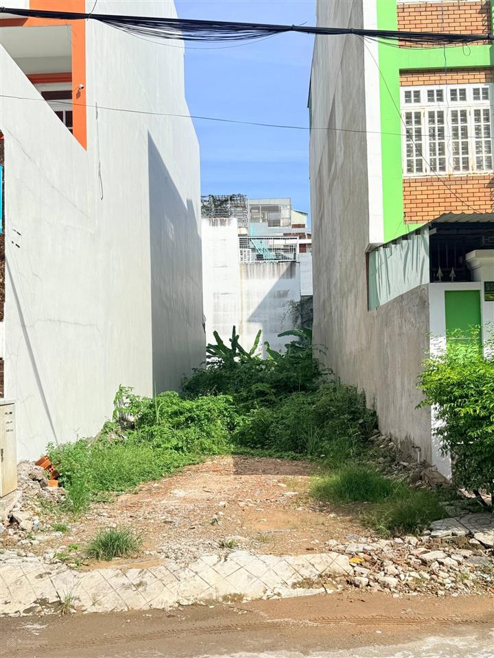 Khuôn đất 123m2 kdc kiến á giá tốt  mặt tiền đường 50 rộng 16 mét cao ráo không ngập đất trống đẹp