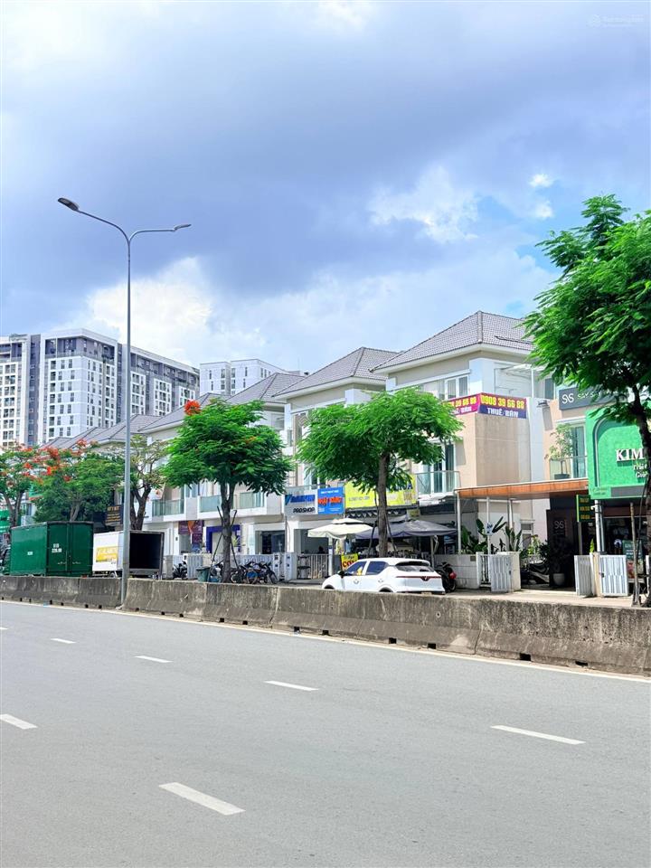 Giảm 400 triệu còn 6,3 tỷ, duy nhất 1 lô dưới 7 tỷ từ vòng xoay liên phường đến the global city