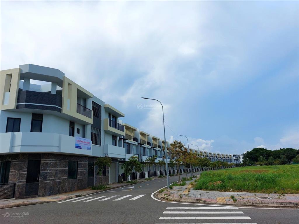 Nhận booking dự án the light city từ 50 triệu đồng
