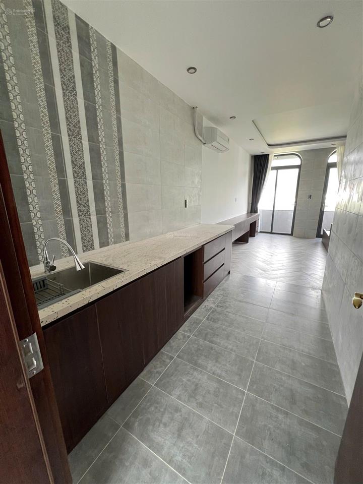 Bán căn nhà 6 tầng khách sạn one piece, giá 16 tỷ, hướng mặt tiền ql51, p. kim dinh, br (tphcm)