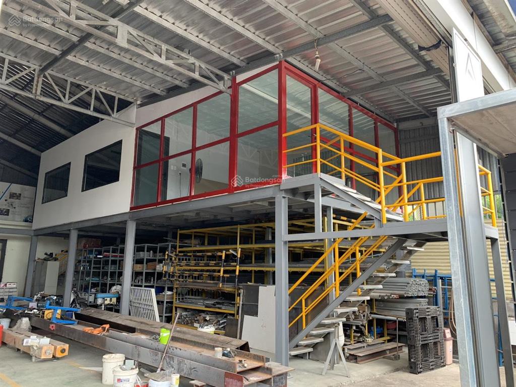 Bán nhà xưởng 15x35m đầy đủ công năng, văn phòng, cẩu trục, giá 9.5 tỷ, mặt tiền ql51, kim dinh br