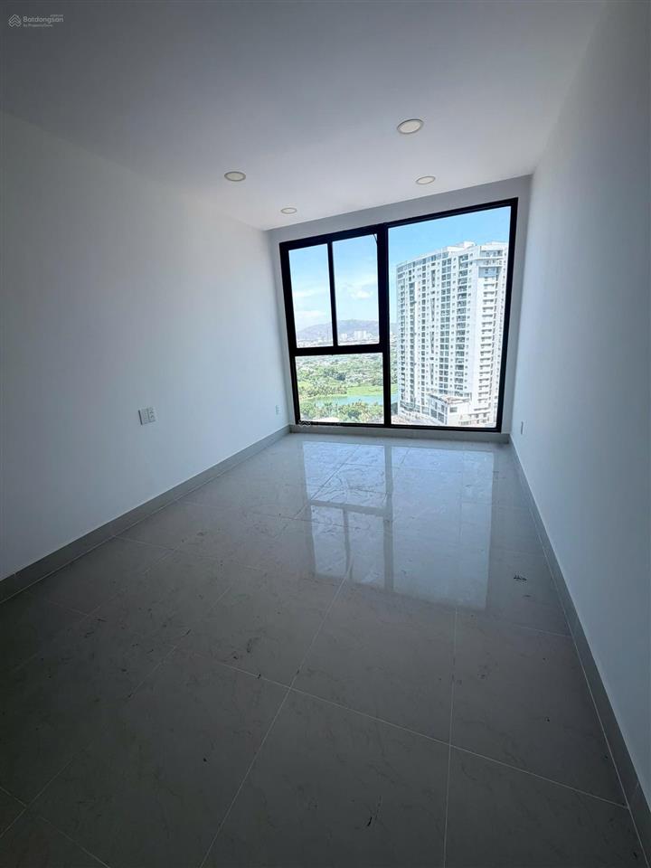 Bán căn hộ gateway vũng tàu 74m2  mới 100% cđt  view nội khu thoáng mát  giá 4 tỷ
