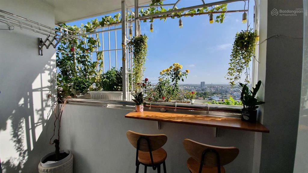 Bán ch 1pn 50m² lầu cao, view đông nam xem pháo hoa sun group trực diện,217 nguyễn hữu cảnh, 1,45tỷ