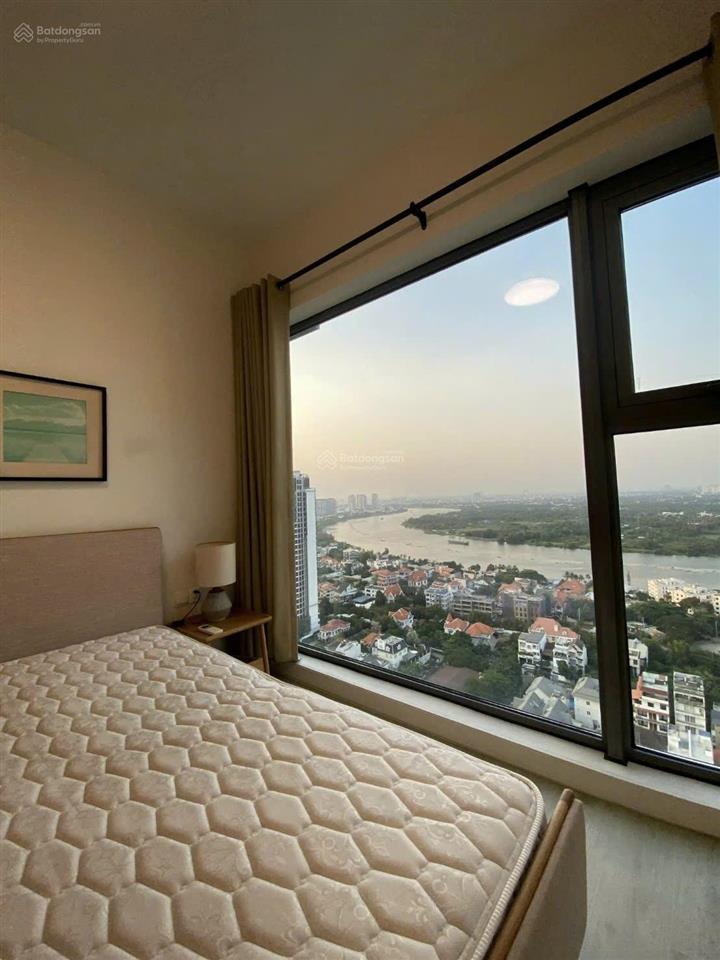 Công ty kashome  chuyên bán gateway thảo điền  hàng view sông cực đẹp
