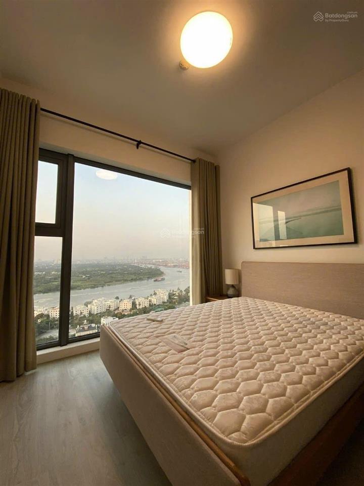 Công ty kashome  chuyên bán gateway thảo điền  hàng view sông cực đẹp