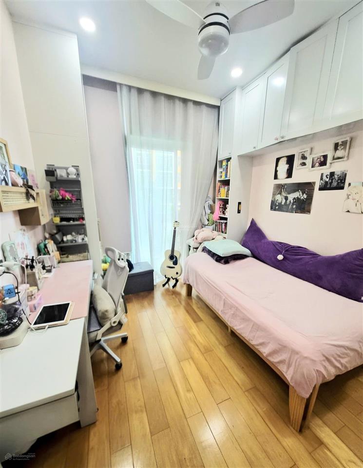 Cty kashome | chuyên the vísta | loại ban công rất đẹp  nội thất sang trọng  sổ hồng sẵn