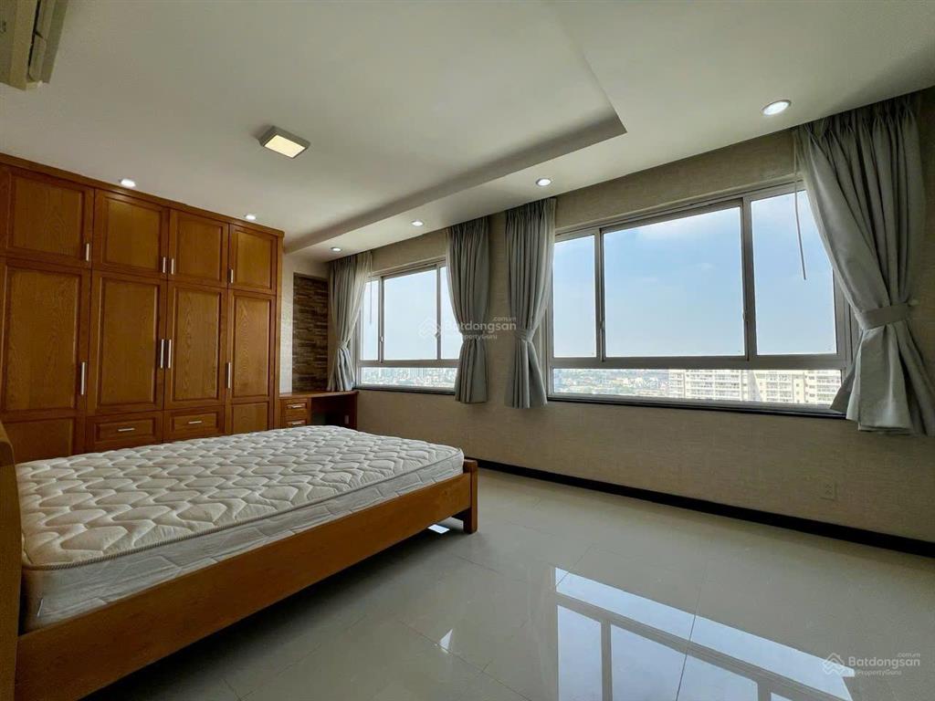 Cty kashome  chuyên bán tropic garden  giảm sâu còn 16,2 tỷ thôi  view trực diện sông rất đẹp