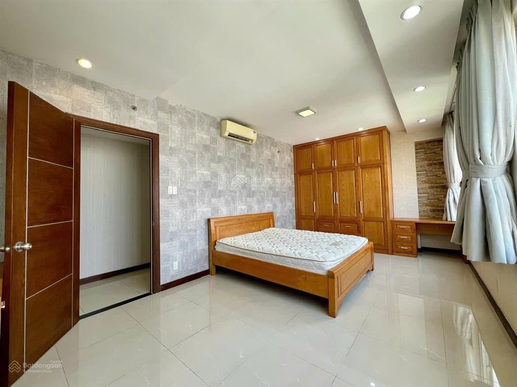 Cty kashome  chuyên bán tropic garden  giảm sâu còn 16,2 tỷ thôi  view trực diện sông rất đẹp
