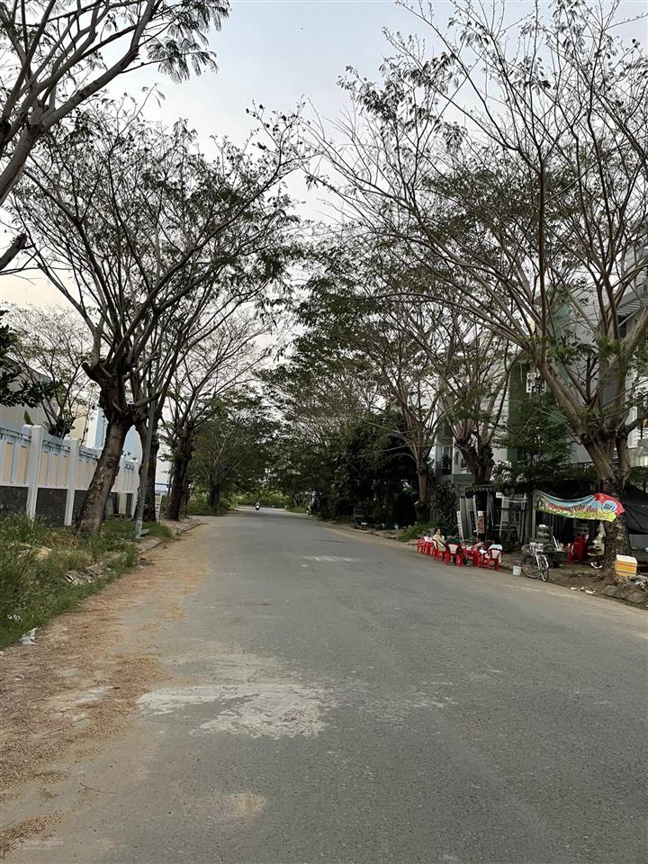 Bán đất nền dự án kdc 13e intresco sau lưng trường đại học văn hiến giá rẻ