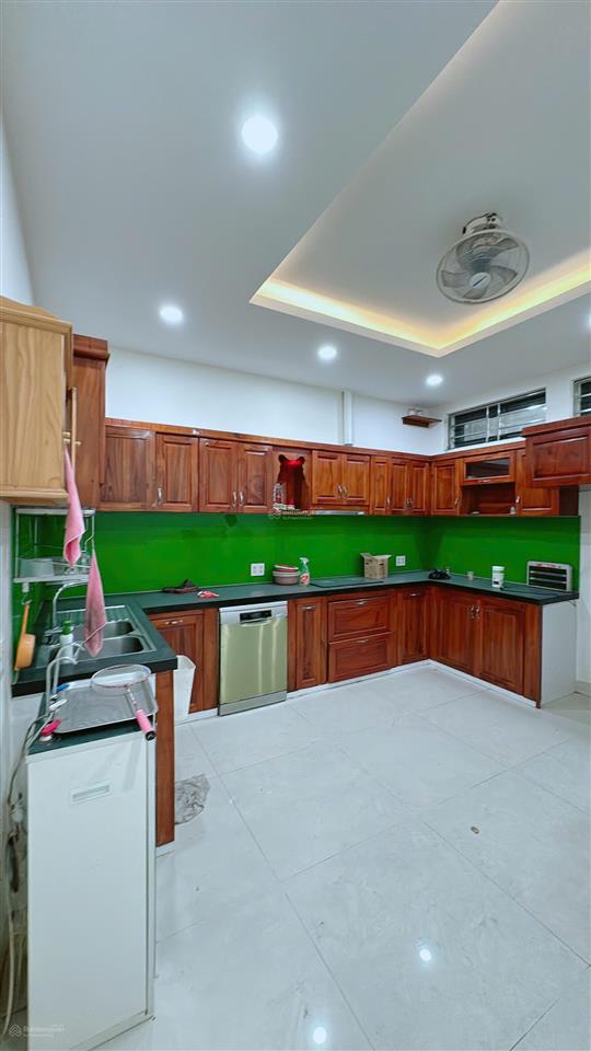 Bán nhà phố kdc 13e intresco phong phú bình chánh cạnh trường đại học kinh tế giá siêu rẻ đón tết