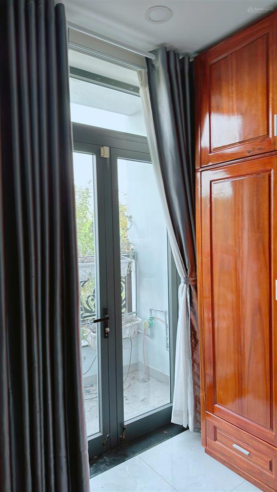 Bán nhà phố kdc 13e intresco phong phú bình chánh cạnh trường đại học kinh tế giá siêu rẻ đón tết