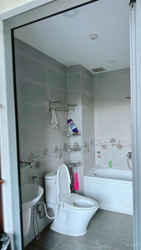 Bán nhà phố kdc 13e intresco phong phú bình chánh cạnh trường đại học kinh tế giá siêu rẻ đón tết